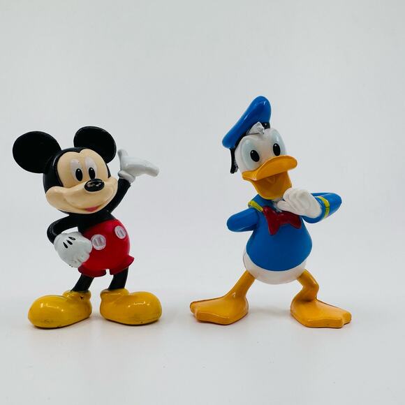 Disney Characters Plastic Mickey Mouse Donald Duck 2.5" Kids Toy Play Figurines - Picture 1 of 6